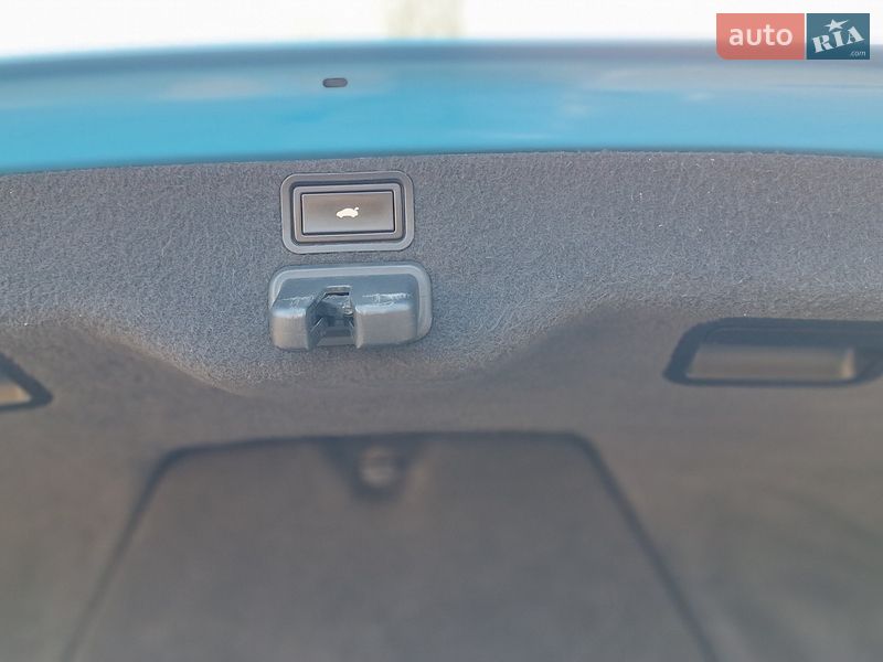 Седан Audi S8 2008 в Києві