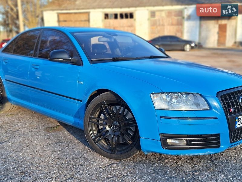 Седан Audi S8 2008 в Києві