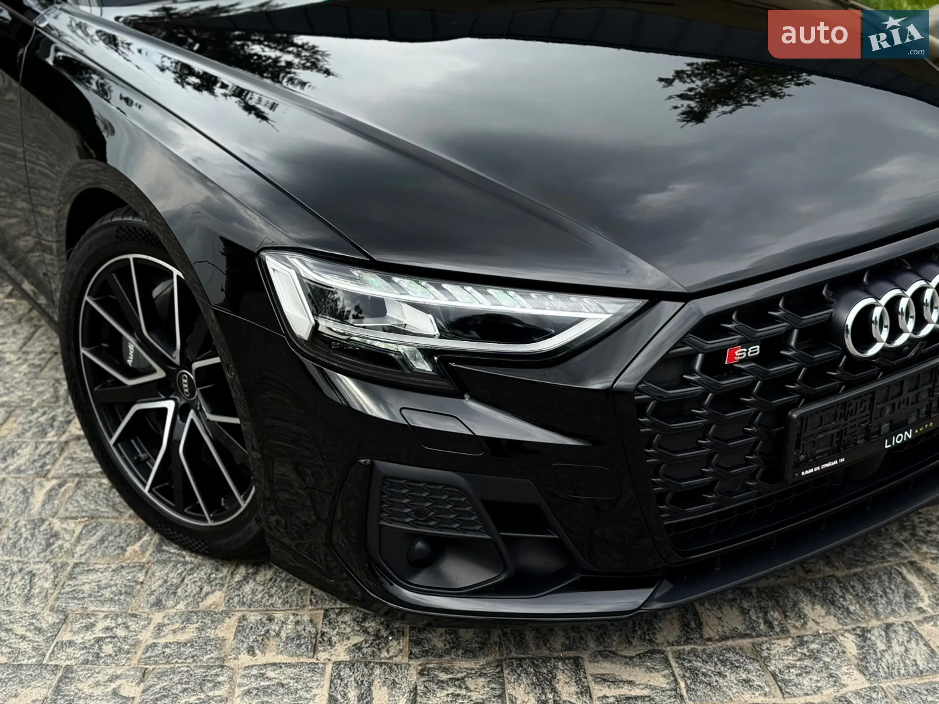 2022 Audi S8 - мініатюра 4