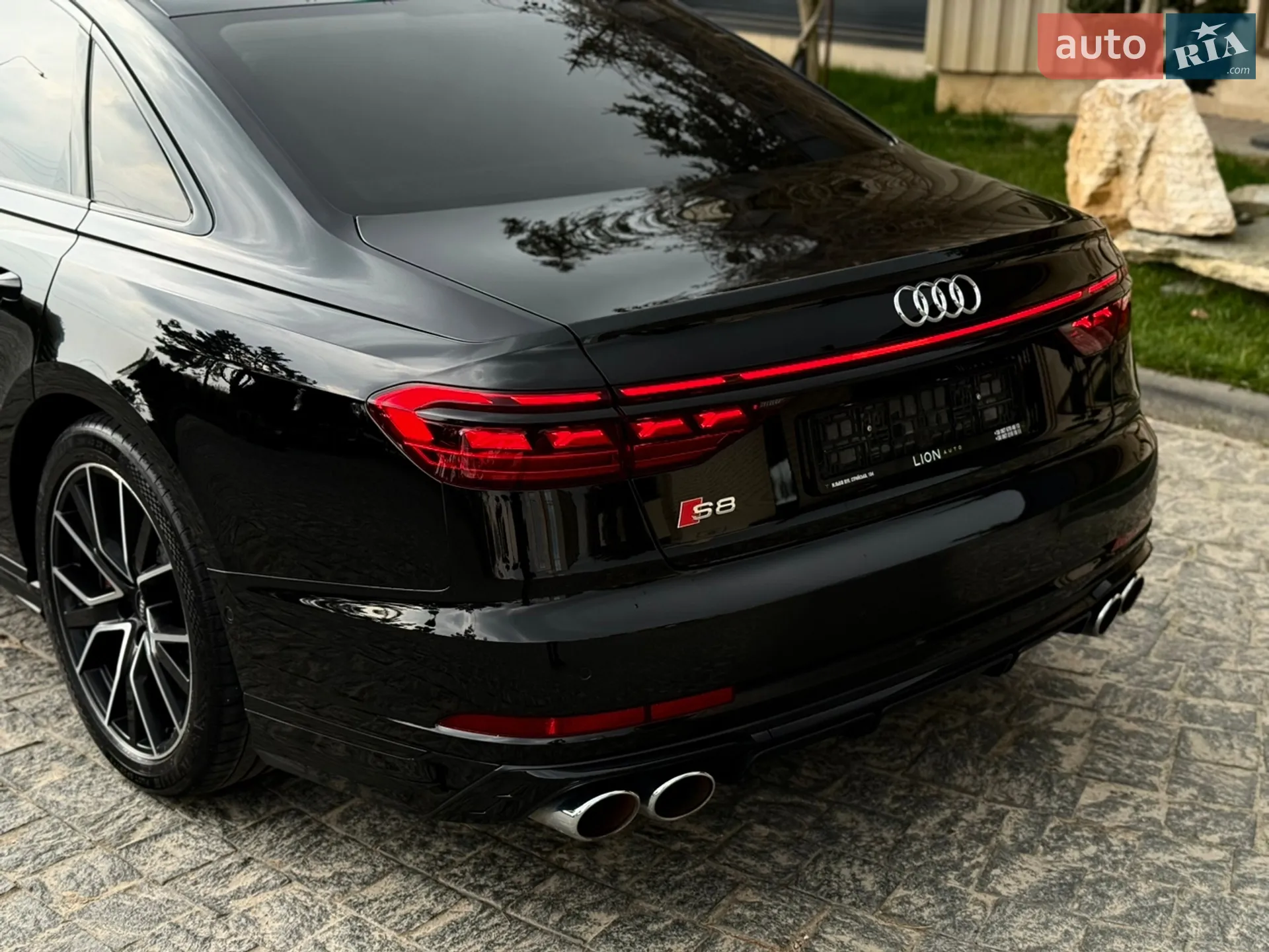 2022 Audi S8 - мініатюра 15