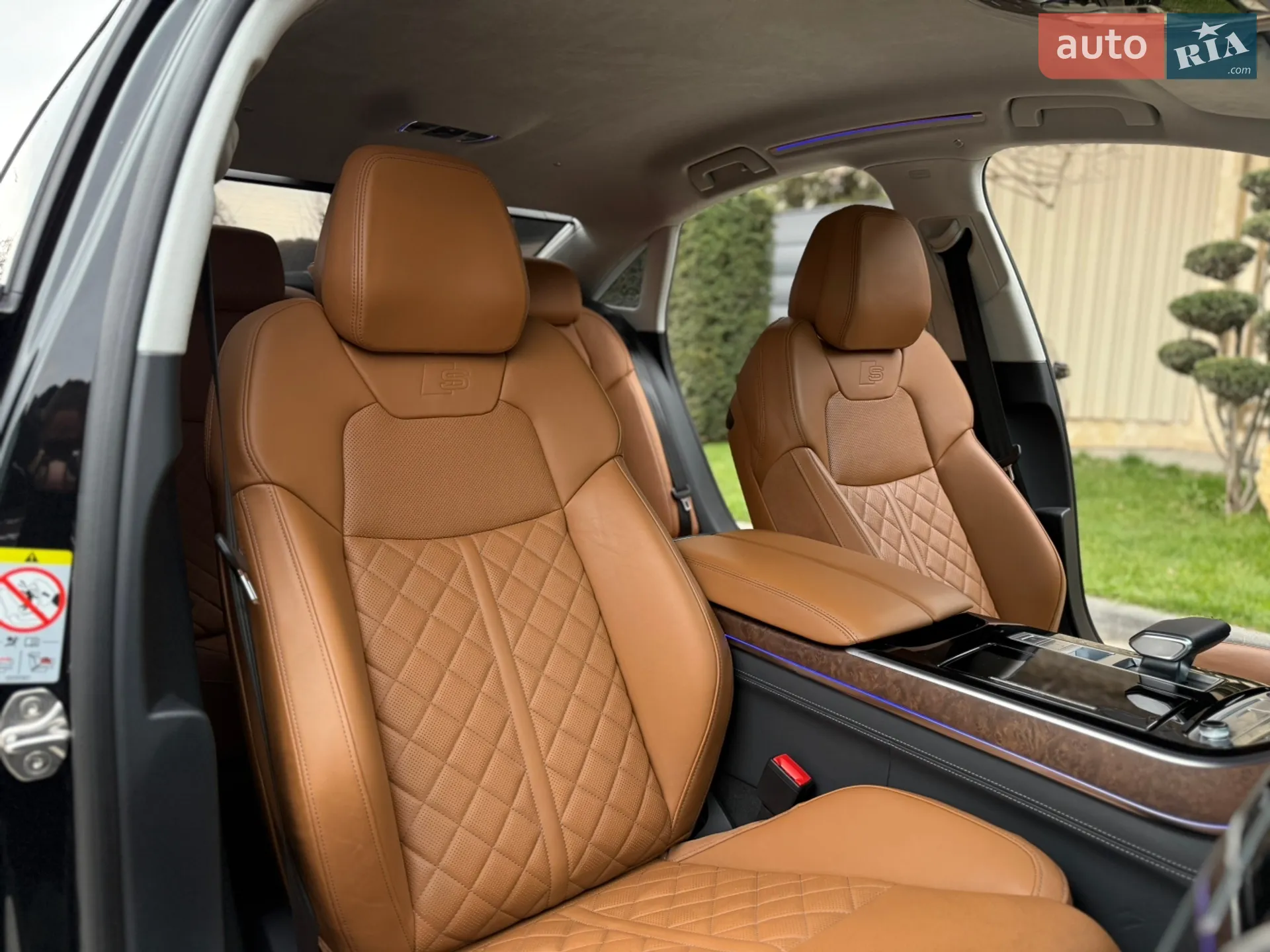 2022 Audi S8 - мініатюра 83