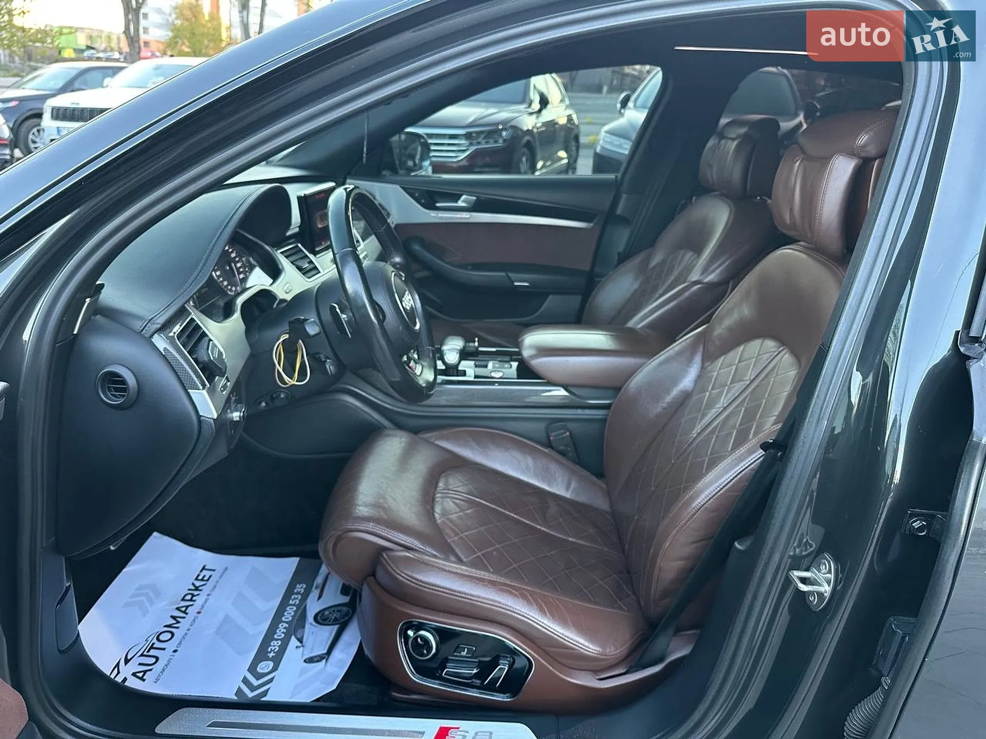 2013 Audi S8 - мініатюра 18