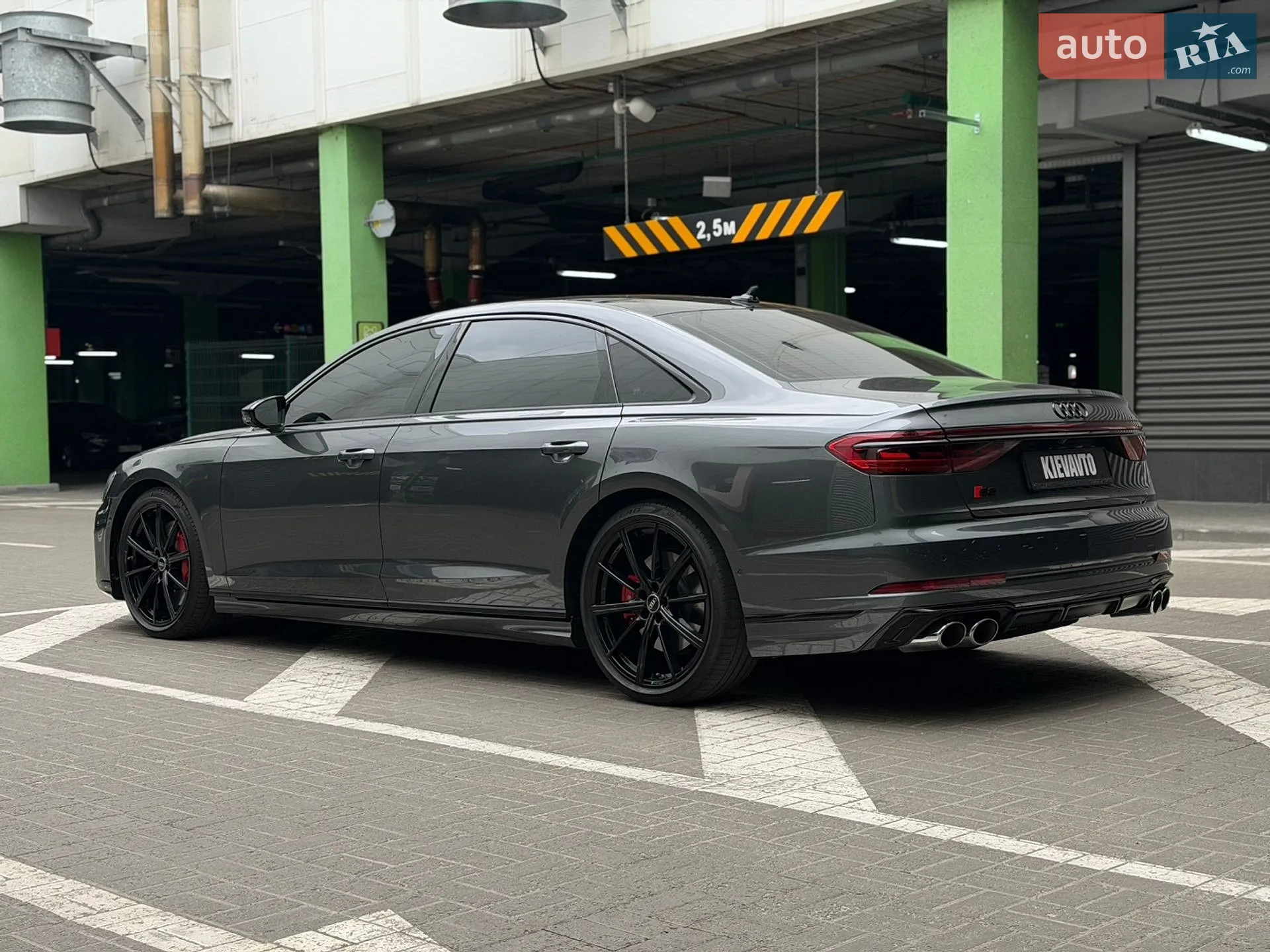 2022 Audi S8 - мініатюра 7