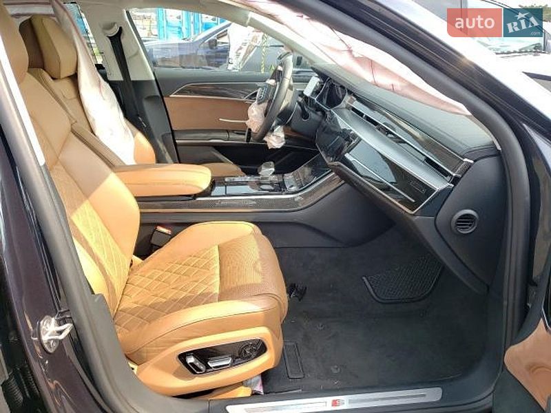 Седан Audi S8 2020 в Киеве