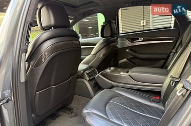 Седан Audi S8 2012 в Киеве