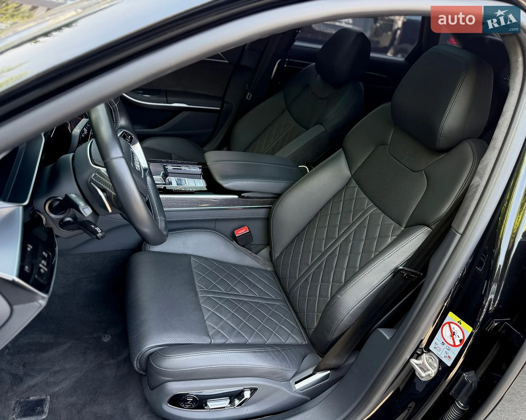 2021 Audi S8 - мініатюра 17