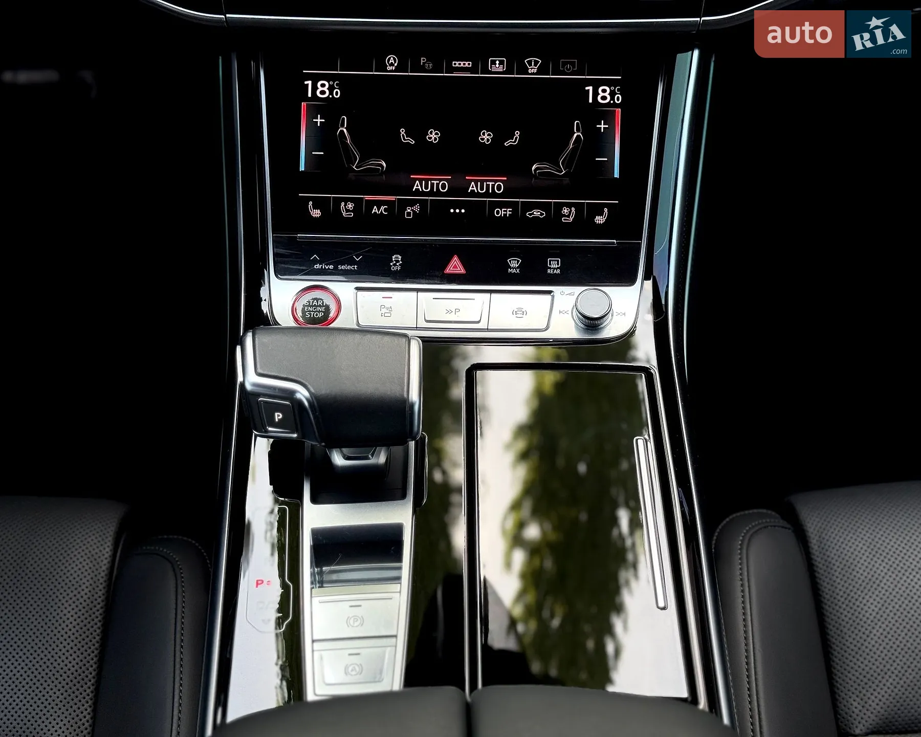 2021 Audi S8 - мініатюра 35