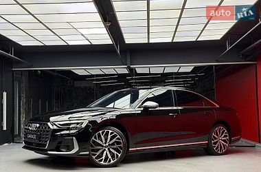 Седан Audi S8 2023 в Києві