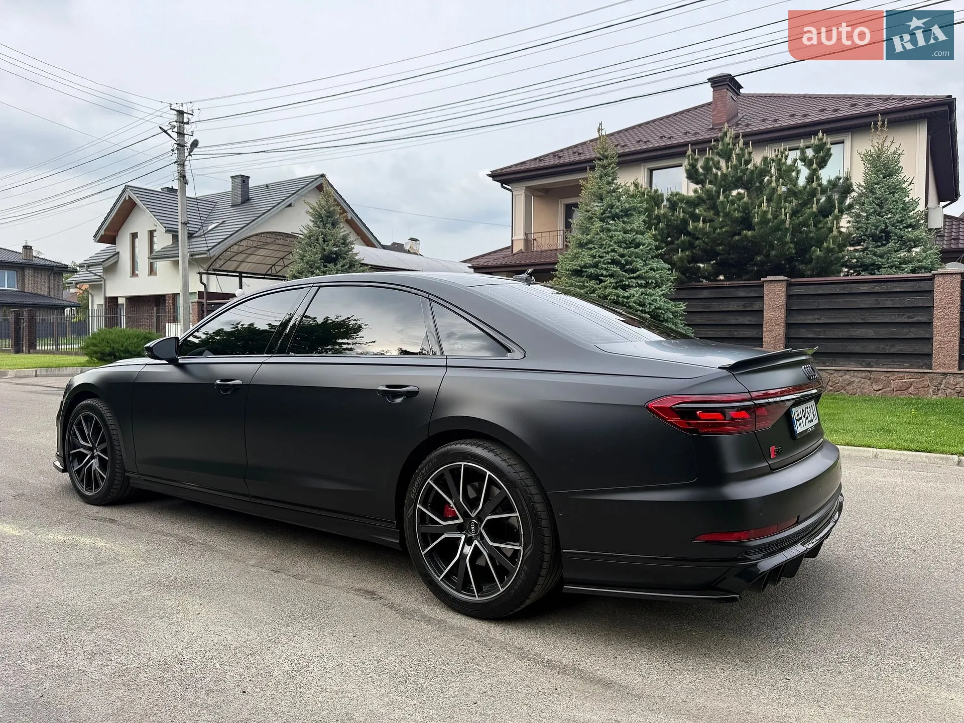 2020 Audi S8 - мініатюра 19