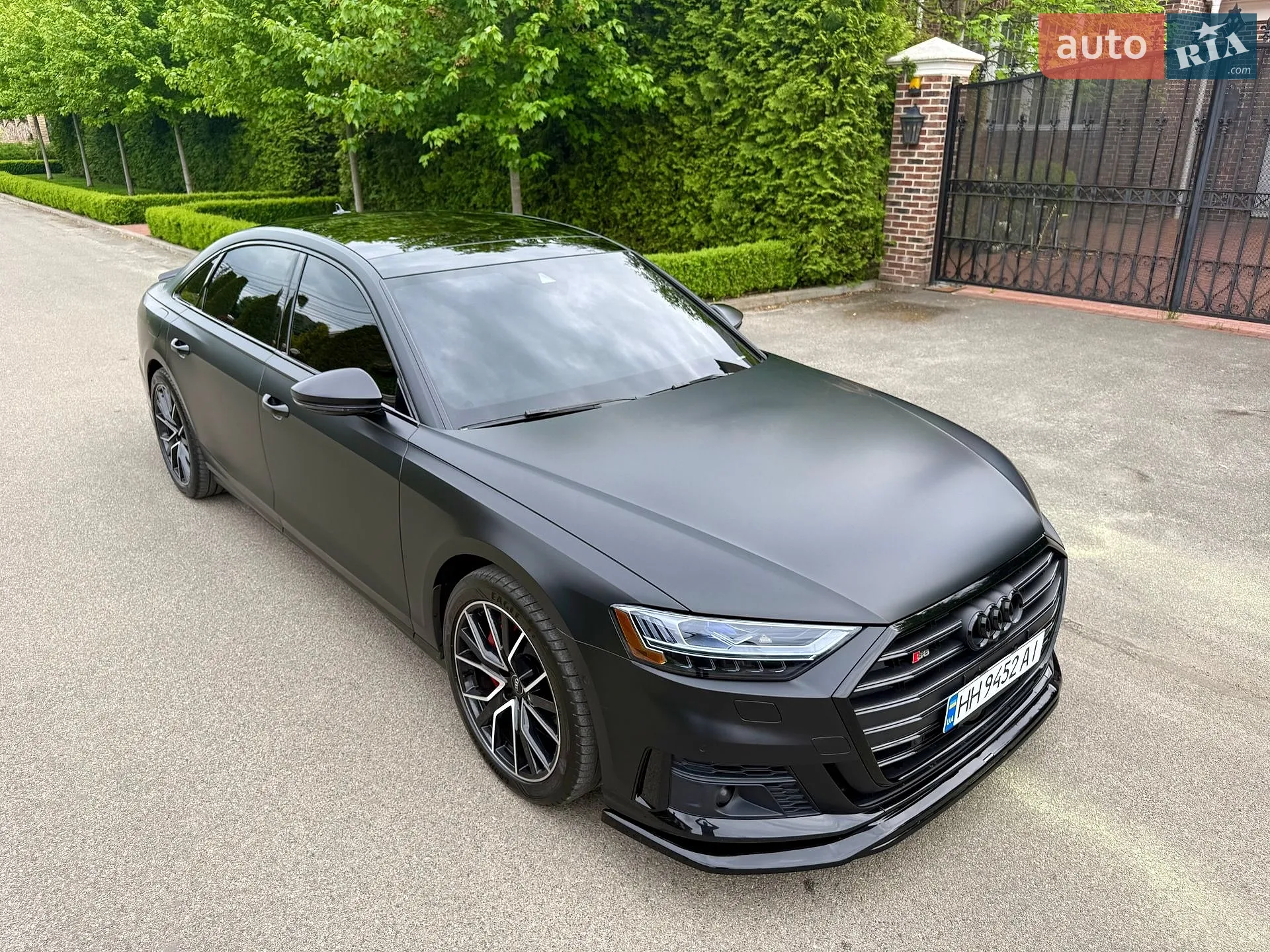 2020 Audi S8 - мініатюра 27