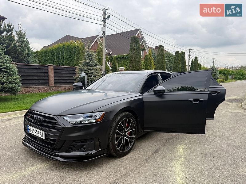 Седан Audi S8 2020 в Києві