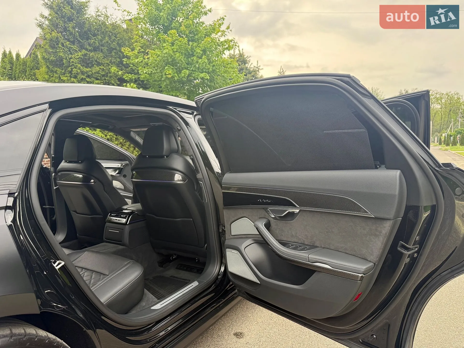 2020 Audi S8 - мініатюра 47
