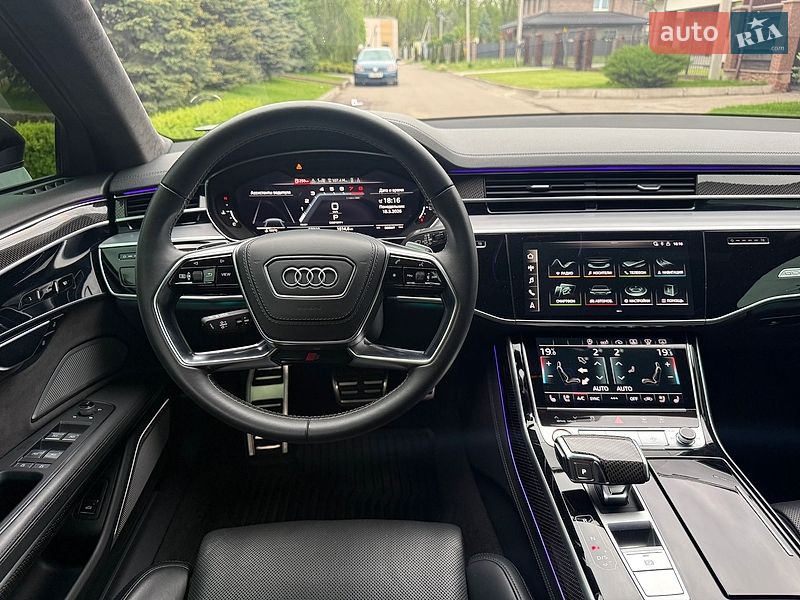 Седан Audi S8 2020 в Києві