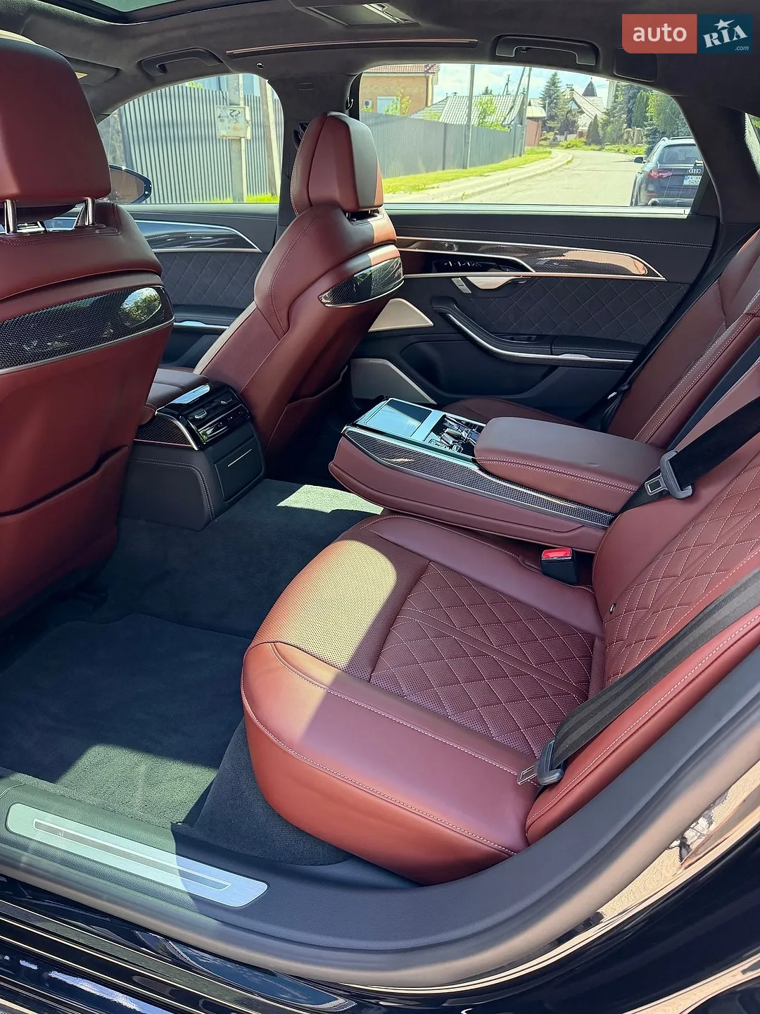 2024 Audi S8 - мініатюра 17