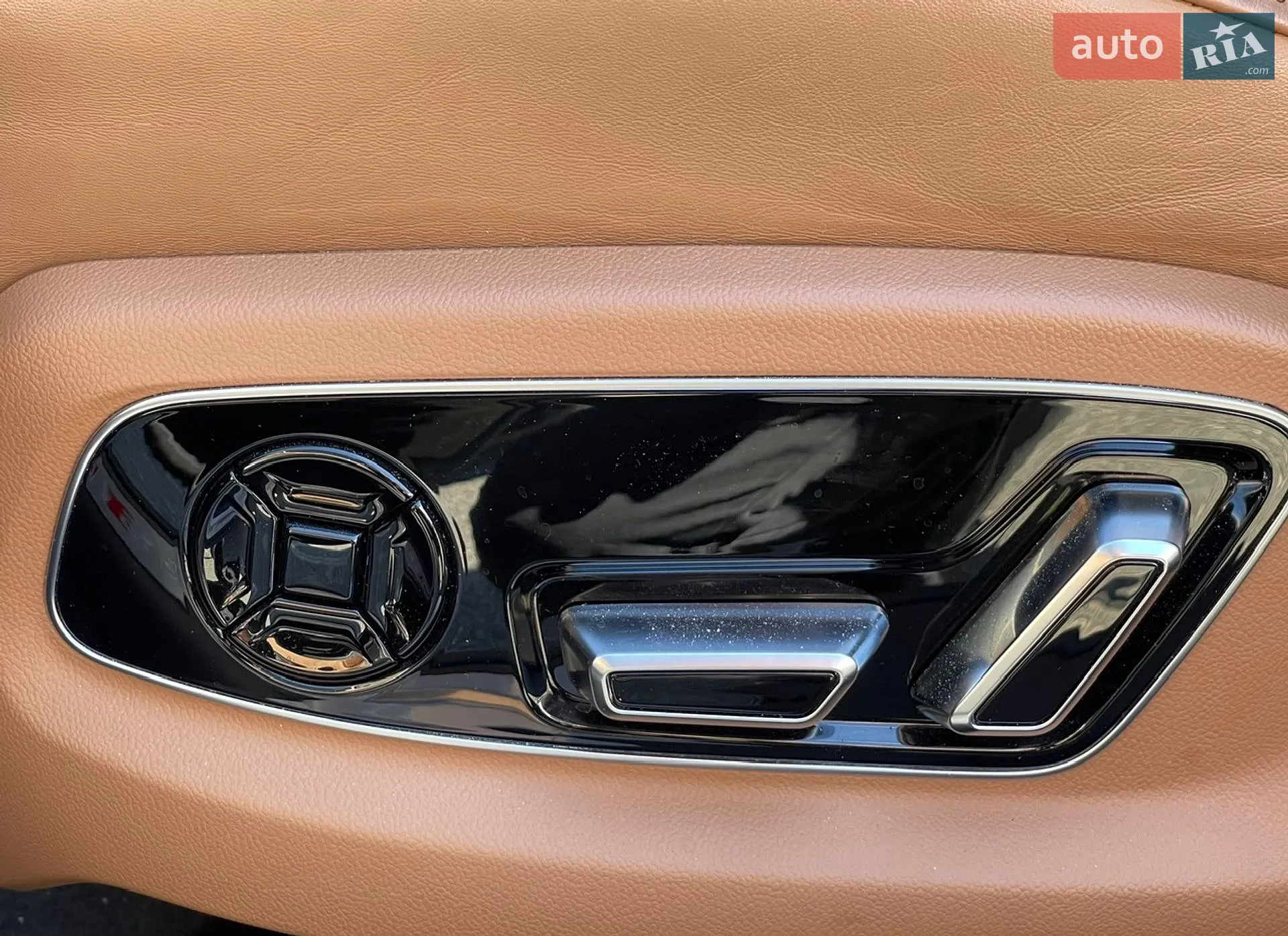 2021 Audi S8 - мініатюра 29