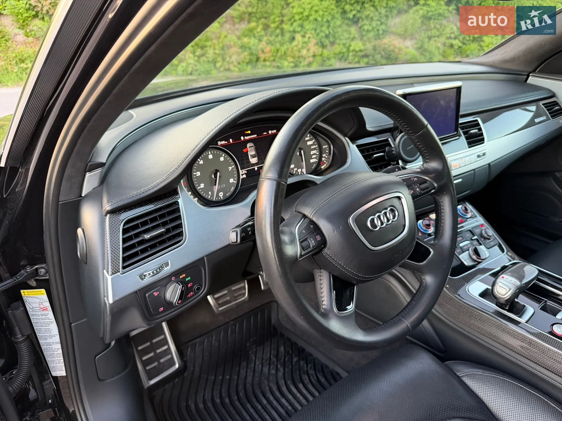2013 Audi S8 - мініатюра 38