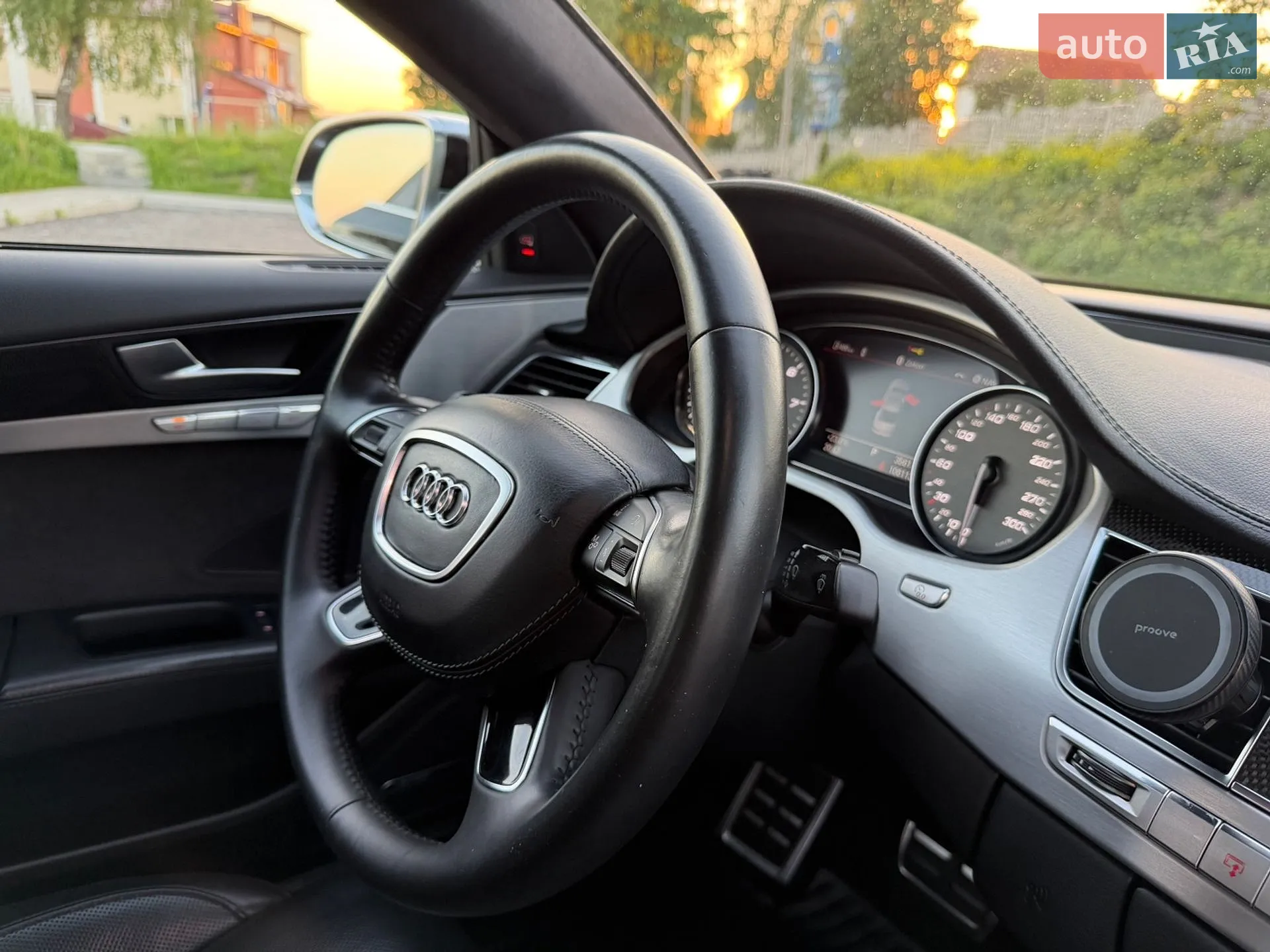 2013 Audi S8 - мініатюра 50