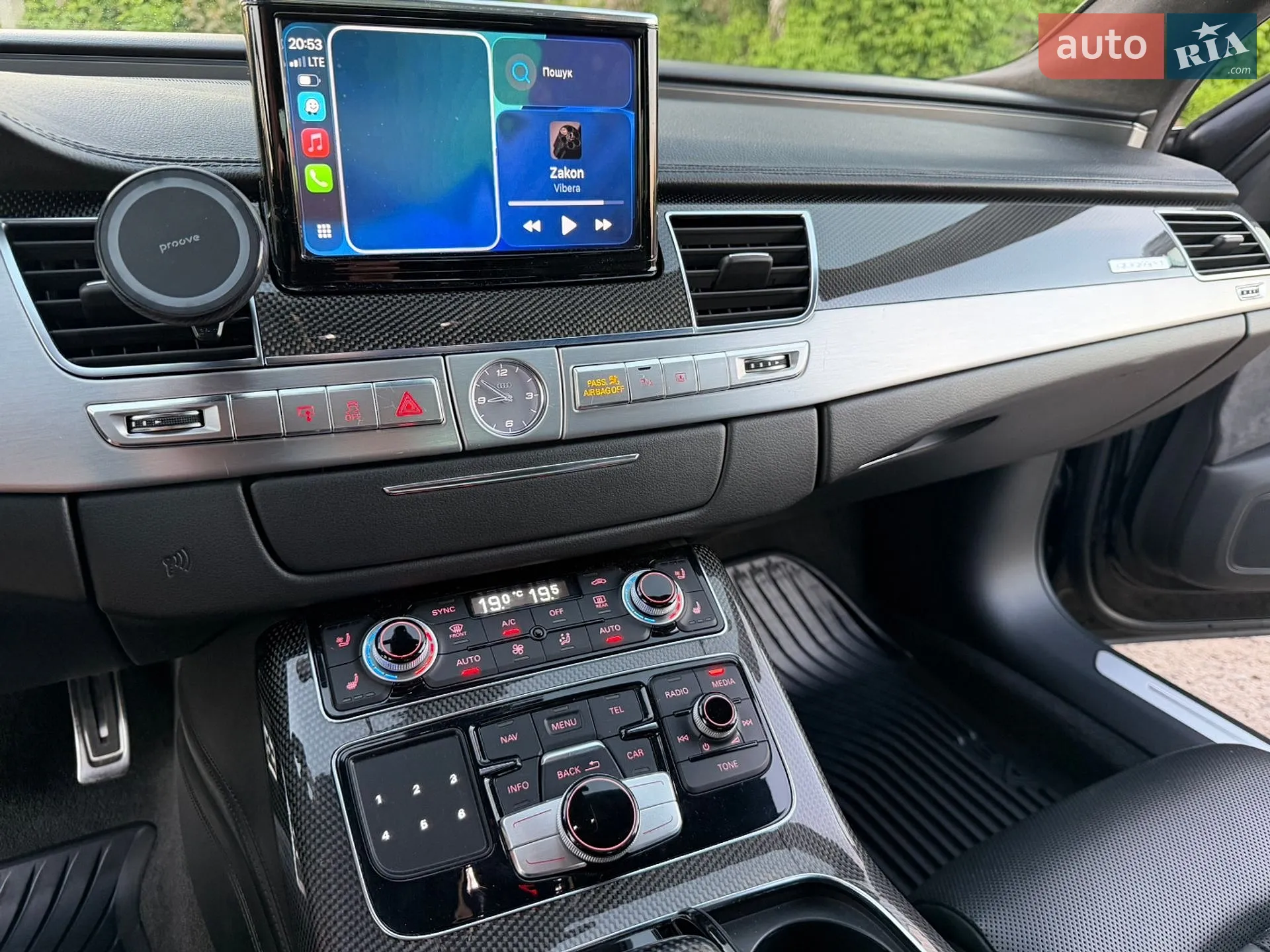 2013 Audi S8 - мініатюра 72