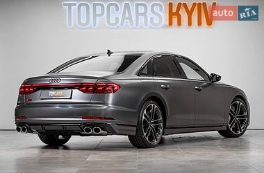 Седан Audi S8 2026 в Киеве