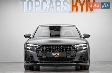 Седан Audi S8 2026 в Киеве