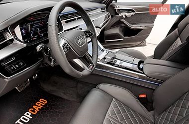 Седан Audi S8 2026 в Киеве