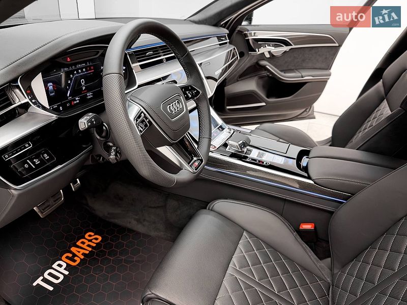 Седан Audi S8 2026 в Киеве