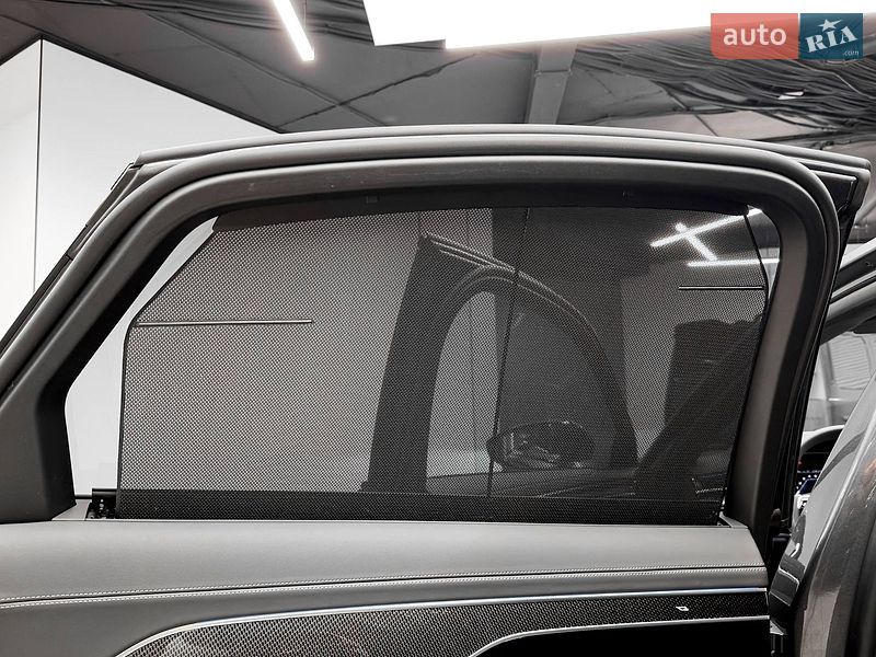 Седан Audi S8 2026 в Киеве