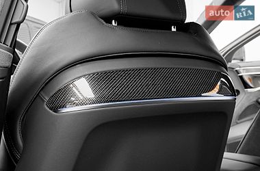 Седан Audi S8 2026 в Киеве