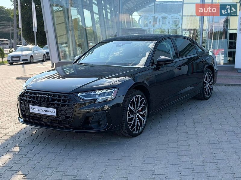 Audi S8, фото з оголошення