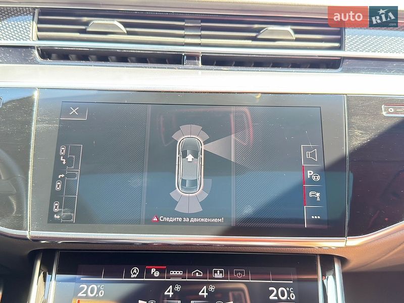 Седан Audi S8 2023 в Києві