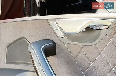 Седан Audi S8 2023 в Києві