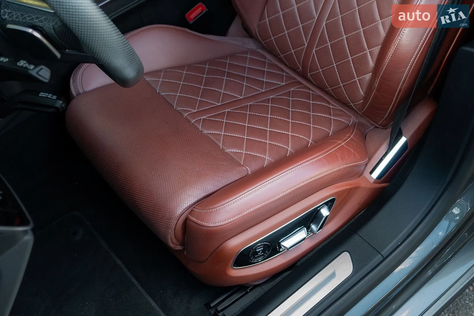 2023 Audi S8 - мініатюра 57
