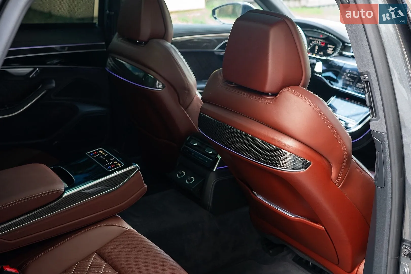 2023 Audi S8 - мініатюра 74