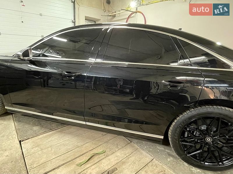 Седан Audi S8 2023 в Тернополе фото 8 Седан Audi S8 2023 в Тернополе