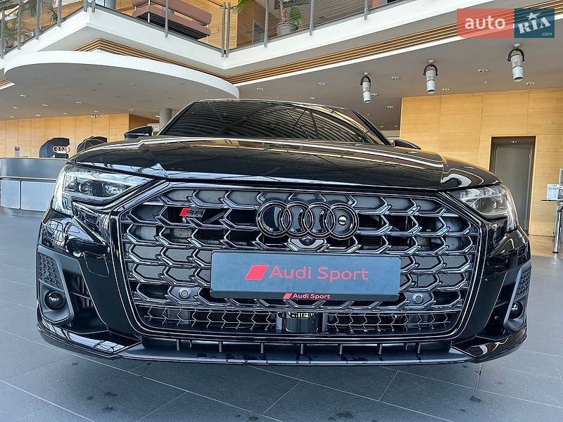 Седан Audi S8 2026 в Дніпрі