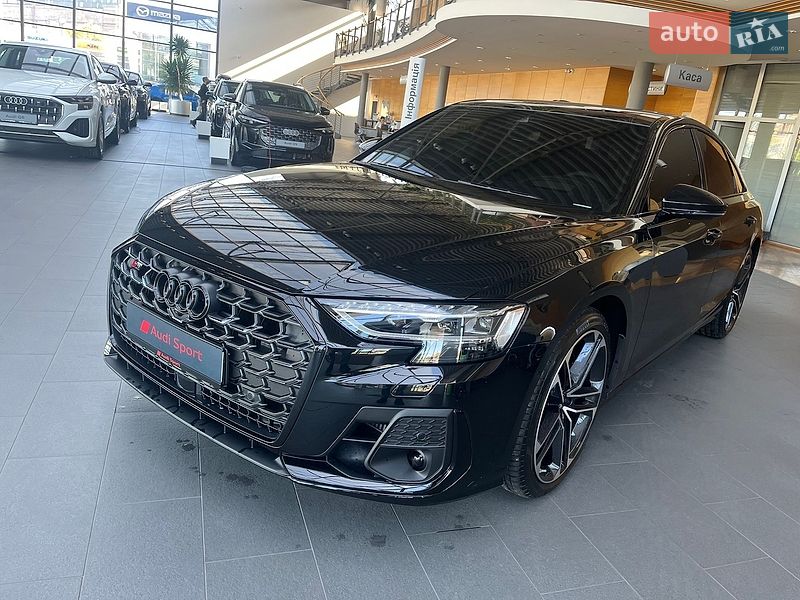 Седан Audi S8 2026 в Дніпрі