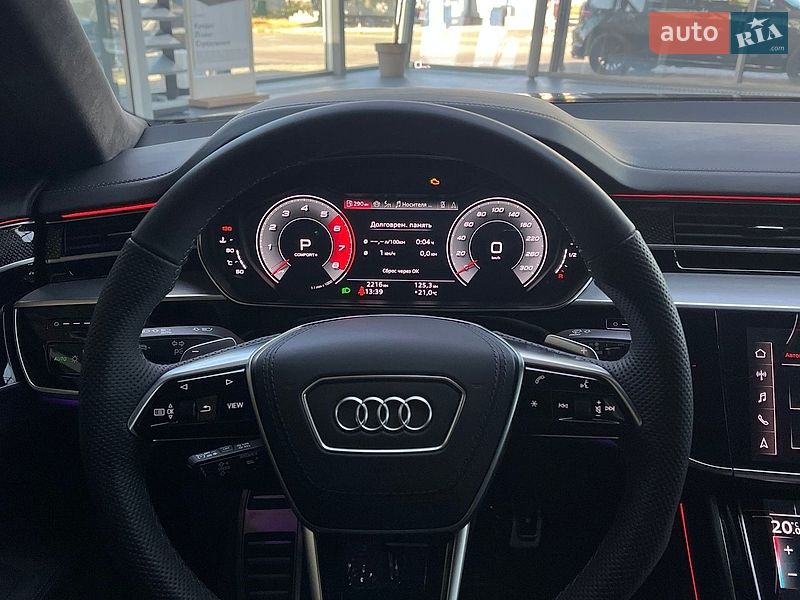 Седан Audi S8 2026 в Дніпрі