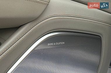Седан Audi S8 2015 в Києві
