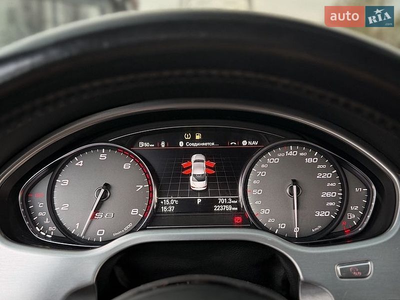 Седан Audi S8 2013 в Днепре