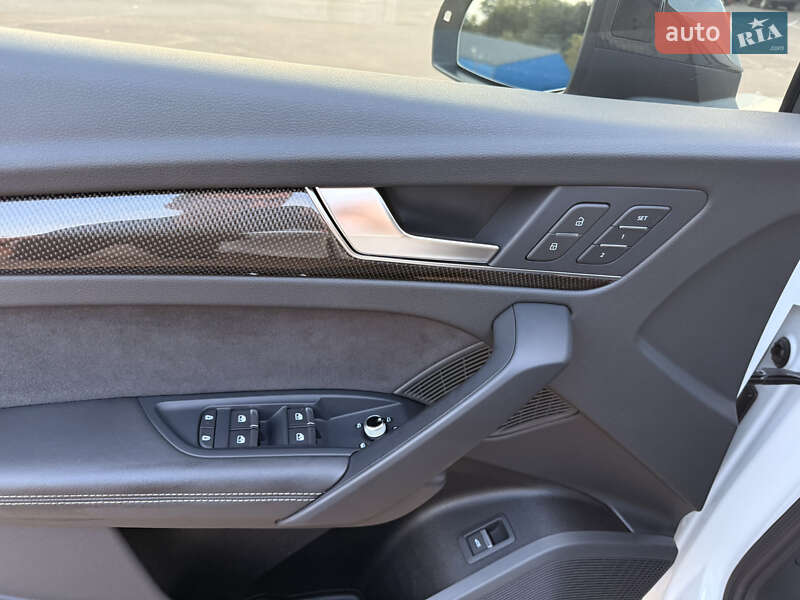 Позашляховик / Кросовер Audi SQ5 Sportback 2023 в Львові