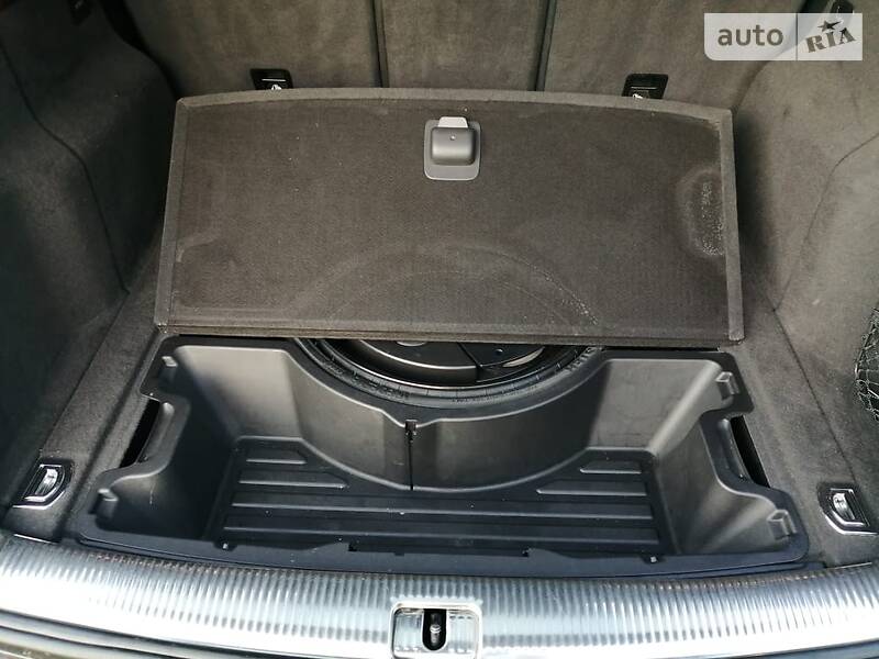 Внедорожник / Кроссовер Audi SQ5 2016 в Ужгороде фото 18 Внедорожник / Кроссовер Audi SQ5 2016 в Ужгороде