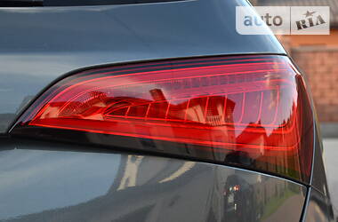 Позашляховик / Кросовер Audi SQ5 2015 в Рівному