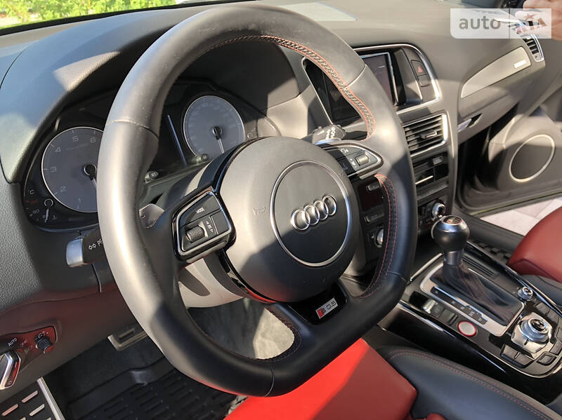 Внедорожник / Кроссовер Audi SQ5 2016 в Киеве фото 14 Внедорожник / Кроссовер Audi SQ5 2016 в Киеве