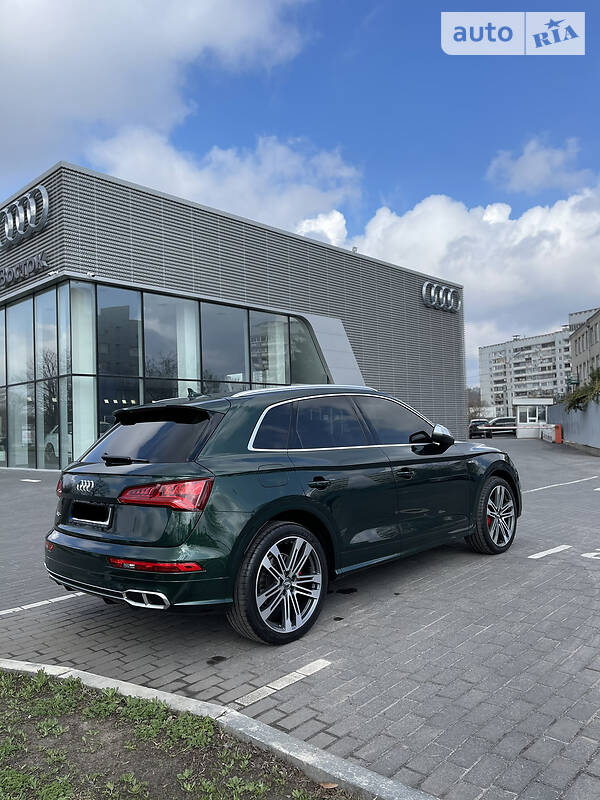 Внедорожник / Кроссовер Audi SQ5 2018 в Киеве