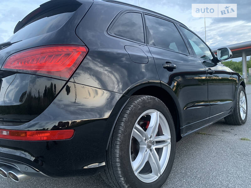 Внедорожник / Кроссовер Audi SQ5 2016 в Львове