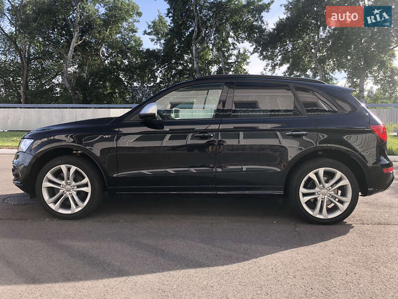 Внедорожник / Кроссовер Audi SQ5 2014 в Умани