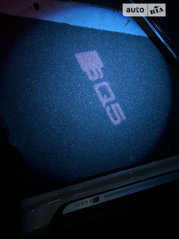 Внедорожник / Кроссовер Audi SQ5 2014 в Кременчуге