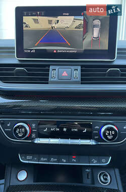 Внедорожник / Кроссовер Audi SQ5 2019 в 