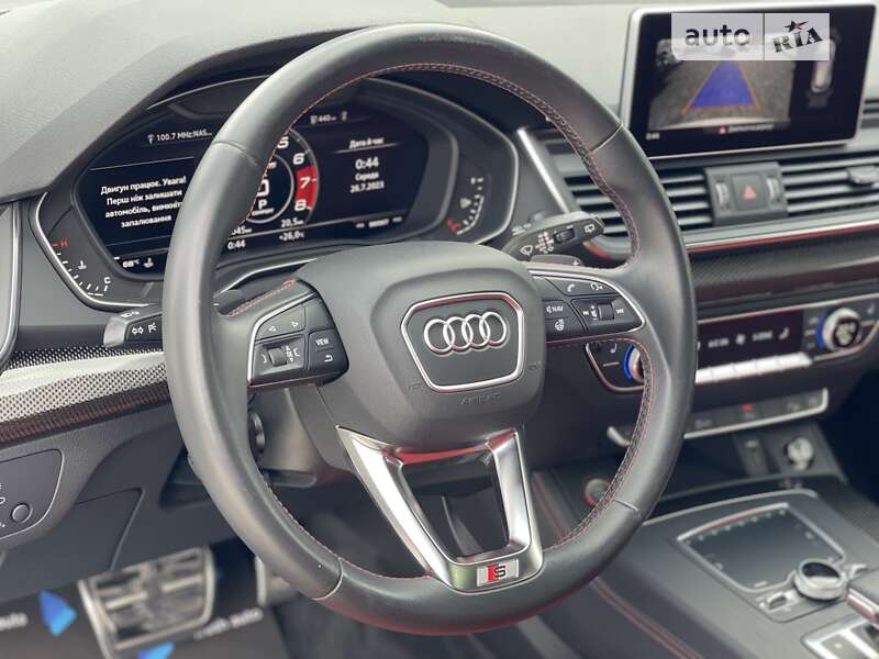 Внедорожник / Кроссовер Audi SQ5 2019 в Ровно