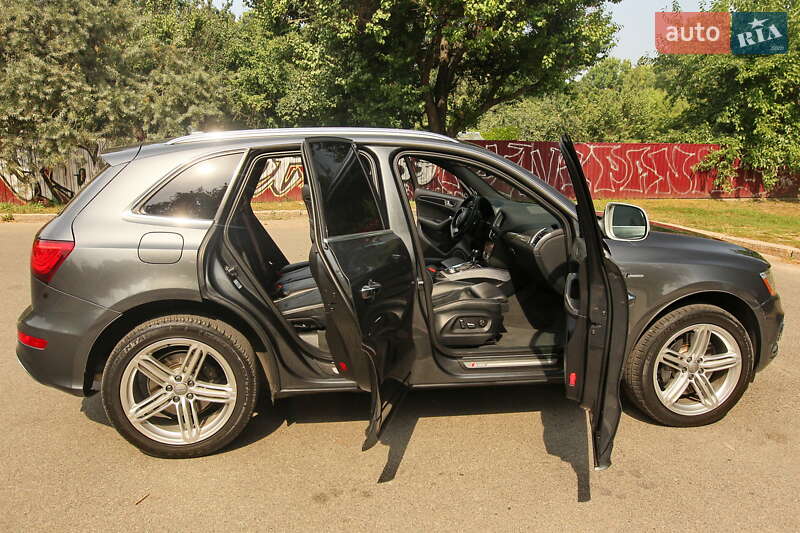 Внедорожник / Кроссовер Audi SQ5 2015 в Чернигове фото 20 Внедорожник / Кроссовер Audi SQ5 2015 в Чернигове